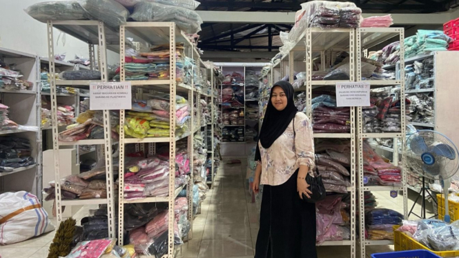 Jejak Inspiratif, Ibu Rumah Tangga Ini Jalankan 3 Usaha Sekaligus dari Fashion hingga Rumah Makan
