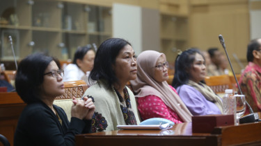 Korban Para Pemain Sirkus OCI saat RDPU dengan Komisi III DPR RI