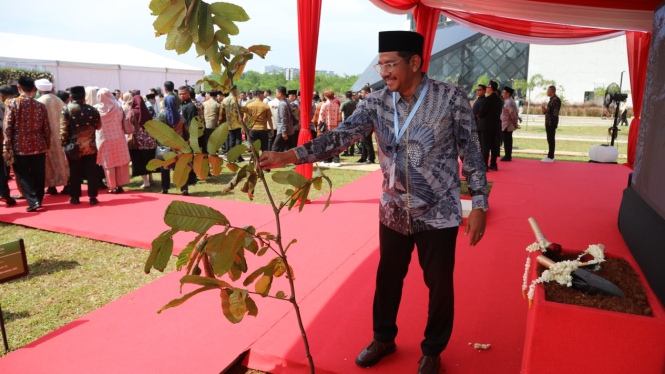 Dirjen Bimas Islam Kemenag, Abu Rokhmad