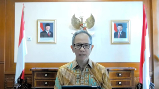 Respons Ketua OJK soal Himbara Bakal Danai Koperasi Merah Putih