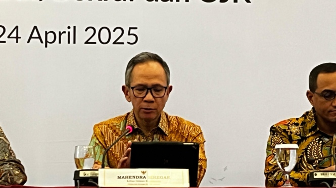 Ketua Dewan Komisioner Otoritas Jasa Keuangan (OJK), Mahendra Siregar
