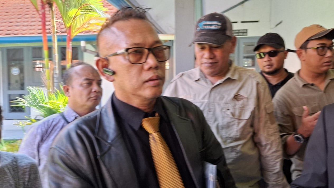 Jadi Tersangka Kasus Pemalsuan Surat, Pengacara Penggugat Ijazah Jokowi  Pilih Mundur