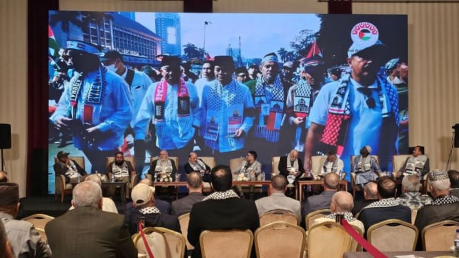 Aliansi Rakyat Indonesia Bela Palestina (ARI-BP) dalam konferensi di Istanbul.