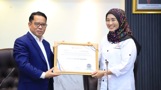 Kemenag Raih Penghargaan Kualitas Tertinggi dari Ombudsman RI