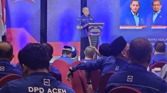 Ketua DPD Demokrat Aceh, Muslim. VIVA/Dani Randi