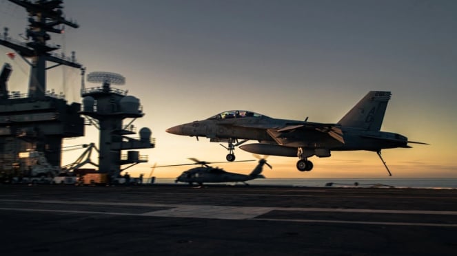 VIVA Militer: Jet tempur McDonnell Douglas F/A-18 Super Hornet