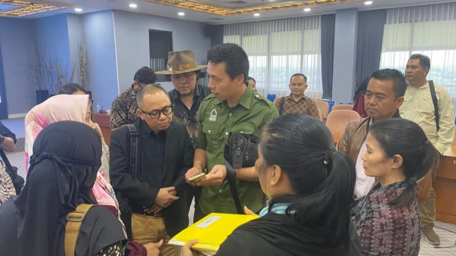 Dedi Mulyadi Pertemukan Eks Pemain Sirkus OCI dengan Taman Safari, Ini yang Dibahas