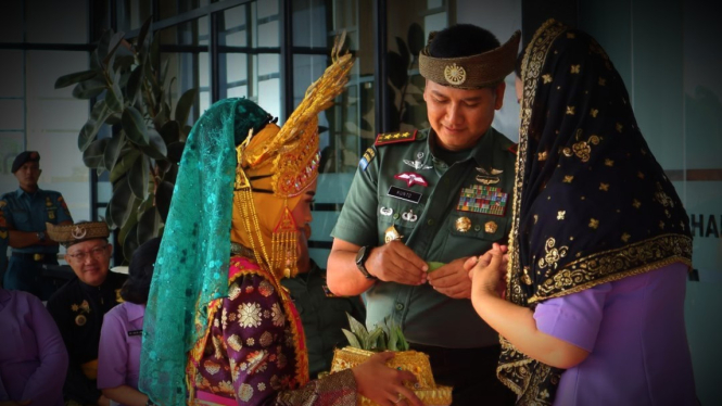 VIVA Militer: Letjen TNI K A W