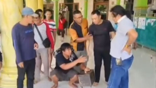 Kasus pencurian kotak amal di Semarang