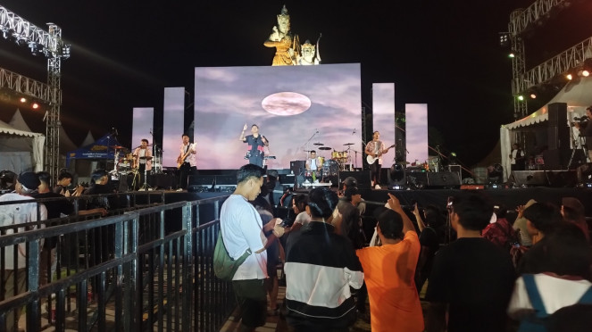 Kartini Fest 2025 en Peninsula Island no está perturbado por la presencia de Black Out