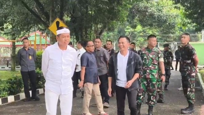Java occidental, dijo el gobernador, dijo el desarrollo de estudiantes de Yaragu de Muldi Purwakarta