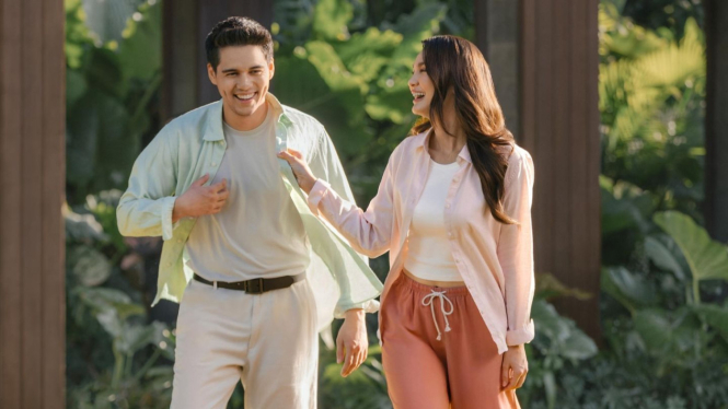 Luna Maya bersama Maxime Bouttier