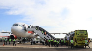 La emarcación de Padang usa el aire de Lion de los peregrinos 2025.
