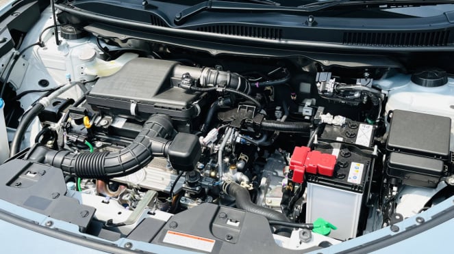 Capucha del motor Suzuki fronx