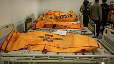 El cuerpo del autobús de la víctima de la víctima en Padang Panjang
