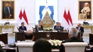 Prabowo Confirms TB Vaccine Trials in Indonesia by Bill Gates Foundation