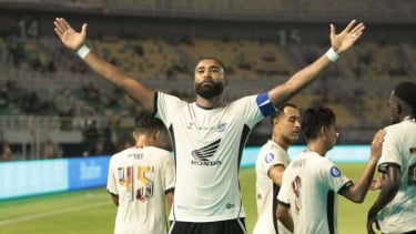 Bek PSM Makassar, Yuran Fernandes