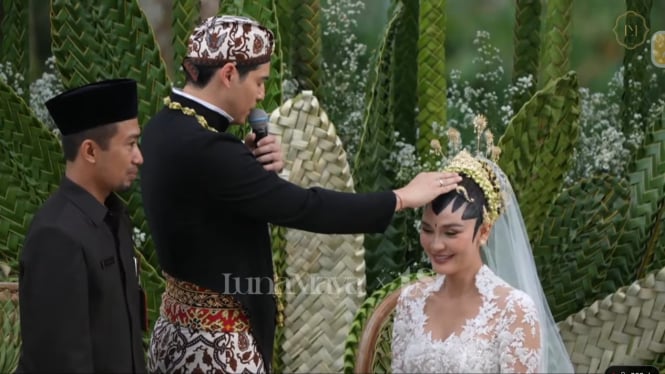 Maxime Bouttier dan Luna Maya.