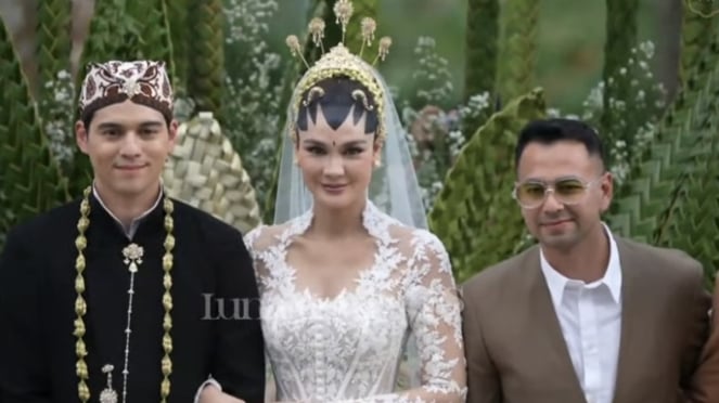Maxim-Batty, Luna Maya y Rufi Ahmed.