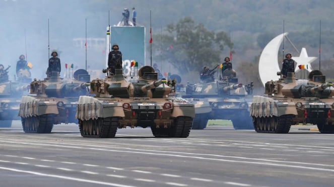 VIVA militar: Tanque Jefe de las Fuerzas Armadas Pakistaní (MBT)