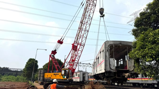 KAI Logistik Kelola 55 KRL yang Sudah Tidak Beroperasi di Depo KRL Depok