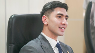 Verrell Bramasta Minta Pemerintah Libatkan Psikolog dalam Wacana Barak Sekolah