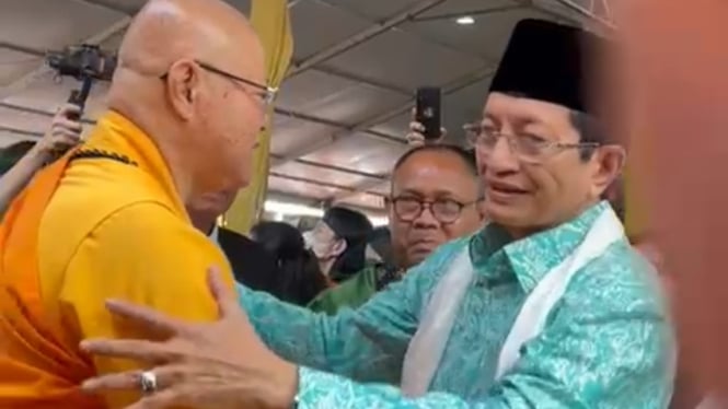 Menag Nasaruddin Umar Saat Menghadiri Perayaan Waisak (Doc: Natania Longdong)