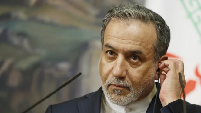 Ministro de Relaciones Exteriores iraní Abbas Argichi
