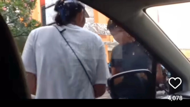 Juru parkir liar di Thamrin City