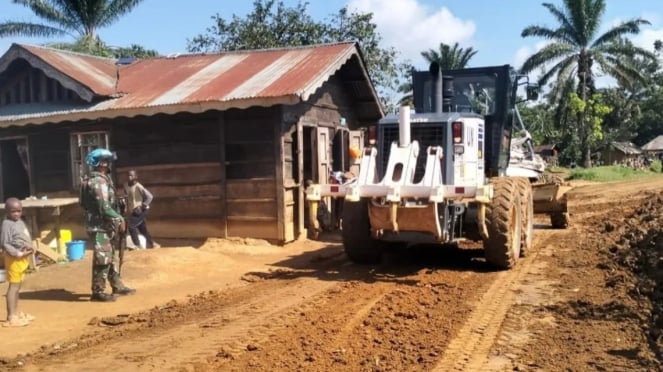 Viva militar: Yonzipor 3 / YW Warrior en Congo