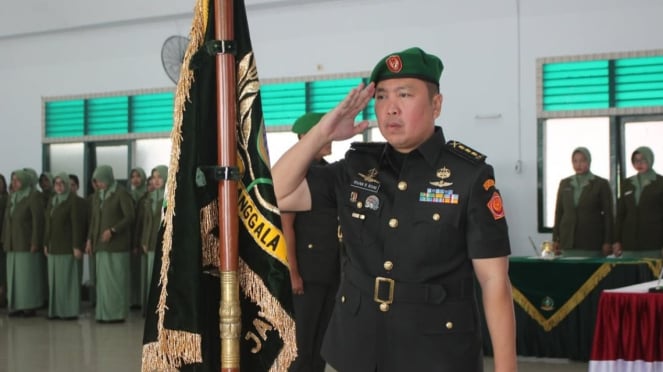 Militar de Vava: Coronel Inf Ris River riiii