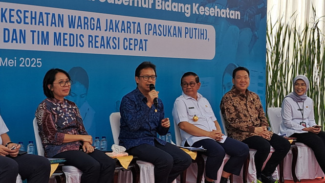 Menteri Kesehatan Menyentuh Ukuran Celana Pria Lebih dari 33, Akan Segera Menghadap Allah.