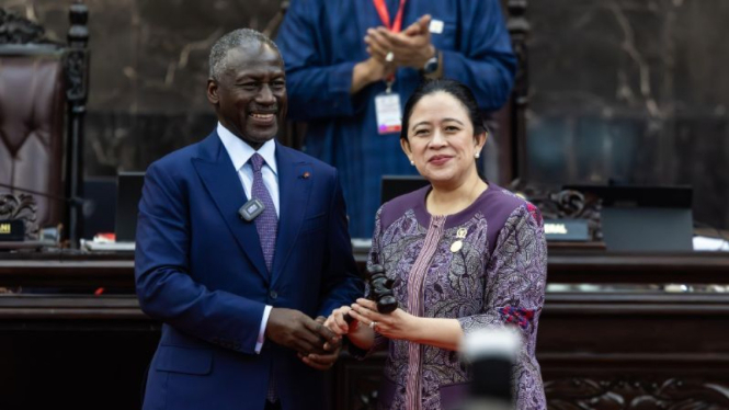 68249e3186969-ketua-dpr-ri-puan-maharani-kanan-dan-adama-bictogo-dari-pantai-gading_665_374 68249e3186969-ketua-dpr-ri-puan-maharani-kanan-dan-adama-bictogo-dari-pantai-gading_665_374