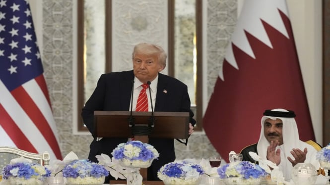 6826a98f6078a-presiden-a-donald-trump-berbicara-di-lusail-palace-doha-qatar_665_374 6826a98f6078a-presiden-a-donald-trump-berbicara-di-lusail-palace-doha-qatar_665_374