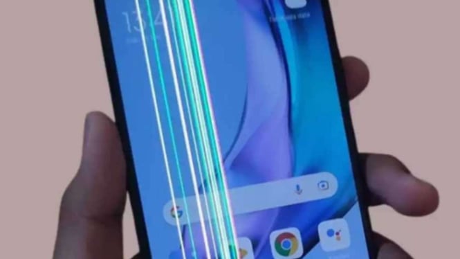 Layar Samsung Super AMOLED bergaris