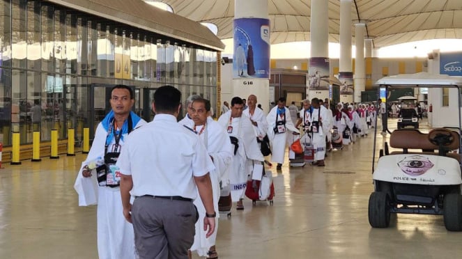 La primera llegada de las dos empatía en Jeddah en Arabia Saudita