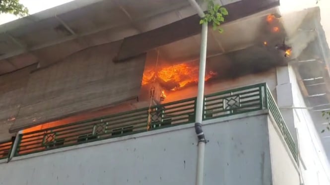Northern Green School di Medan Terbakar, 12 Ruang Kelas Dilalap si Jago Merah