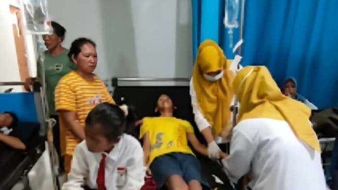 6829b16502b98-terungkap-ini-penyebab-ratusan-siswa-keracunan-mbg-di-pali_665_374 6829b16502b98-terungkap-ini-penyebab-ratusan-siswa-keracunan-mbg-di-pali_665_374