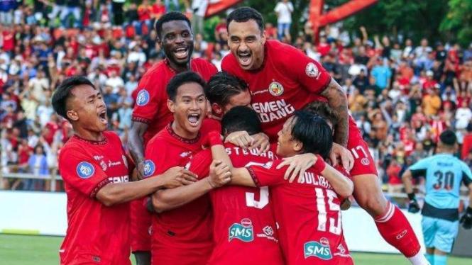 Zona Degradasi Memanas Usai Semen Padang Gagal Kalahkan Persik