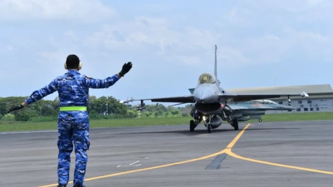 Vista militar: Tyn Air Force