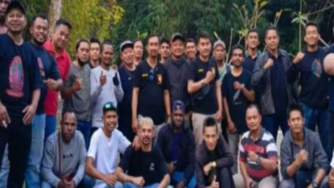 Organisasi Kabeh Sedulur Tamansiswa Indonesia (KSTI).