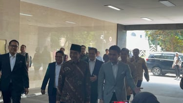 Presiden ke 7 RI Joko Widodo (Jokowi) tiba di Bareskrim Polri, Selasa, 20 Mei 2025.