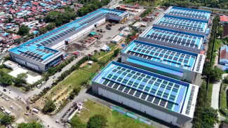 Dorong Operasional Ramah Lingkungan, Pertamina Resmikan PLTS Atap Terbesarnya