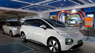 Seberapa Sukses Penjualan Wuling Cloud EV Setelah Satu Tahun di Indonesia?