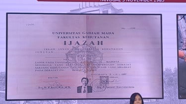 Bareskrim Polri merilis foto copi ijazah Jokowi