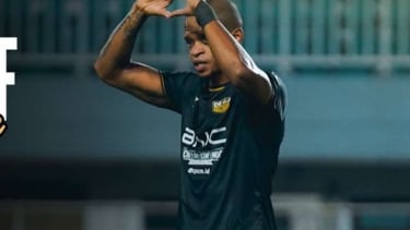 Pemain Dewa United, Alex Martins