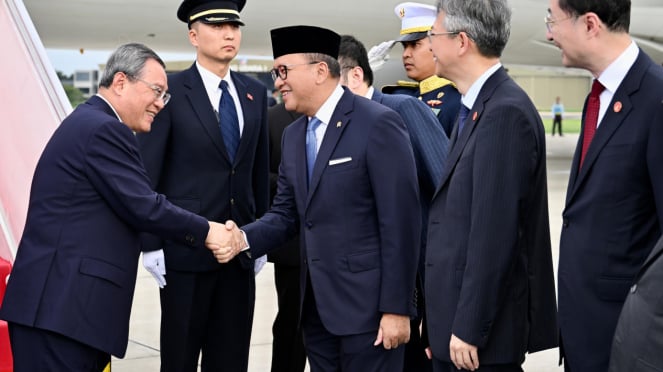 PM, Li Hood de China visitó Indonesia para visitar al trabajador de Li. Foto: Chyo - Secretaría de la Oficina de Prensa de la Presidencia