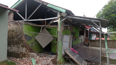 Gempa bumi mengguncang wilayah Bengkulu pada Jumat 23 Mei 2025 dinihari. Ratusan rumah warga mengalami kerusakan. (Doc BNPB)