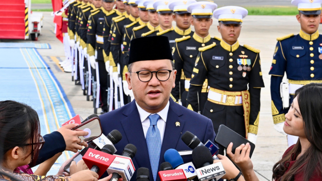Ministro de Inversión y Agustreing/Jefe de BKPM, Rosan Perkasa Roeslani después de dar la bienvenida al primer ministro China Li Qiang en Yakarta, el sábado 24 de mayo de 2025 (Foto: Cahyo - Oficina de prensa de la Secretaría Presidencial)