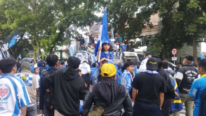 Convoy Bobotoh Percs Bandung